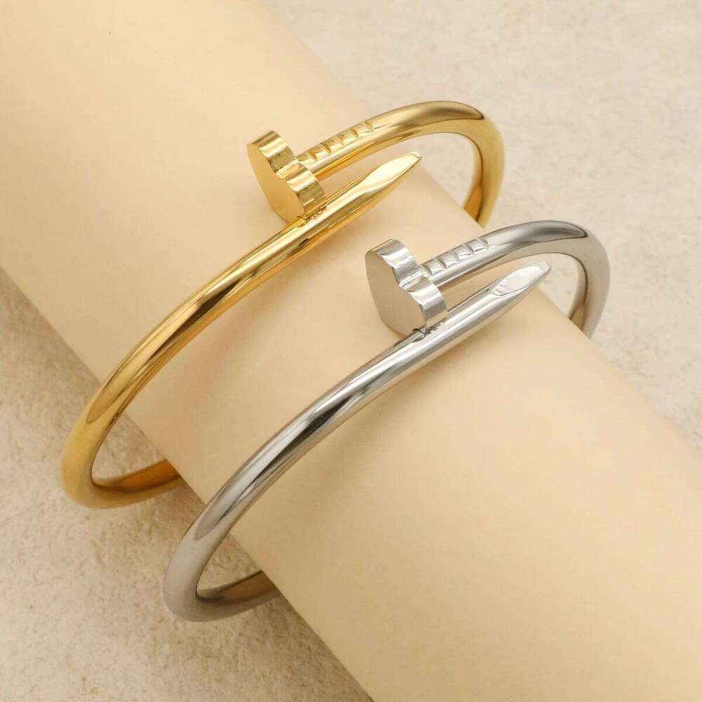 1 Piece No Fade Stainless Steel Classic Nail Bracelet Gold Silver Color Heart Shaped Love Eternal Couple Jewelry pulseras bijoux XJ260127