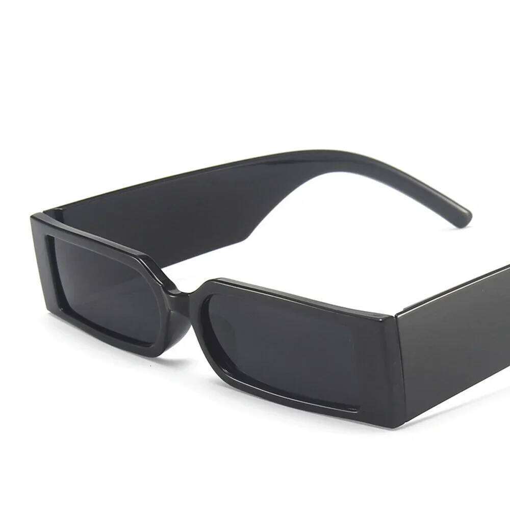 Rectangle Frame Fashion Sunglasses 2025 Hip Hop Vintage Wholesale Black Shades Glasses Luxury For Men And Women UV400 Z260127