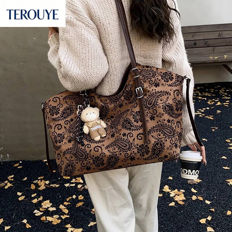TEROUYE Retro suede design handbag for autumn and winter, large capacity, fashionable and elegant, luxurious armpit bag, women's shoulder bag, tr