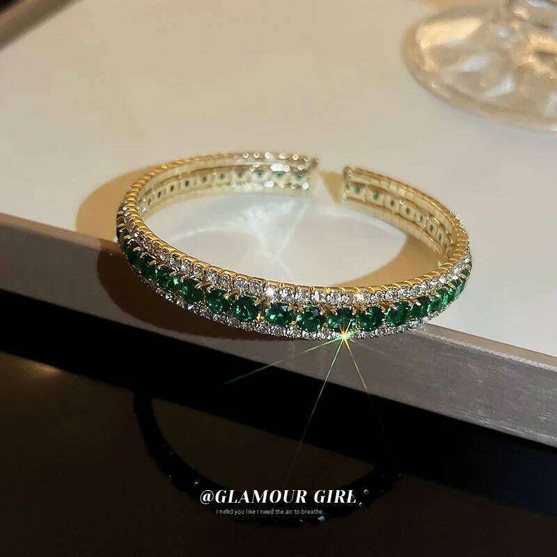 New Hot Selling Emerald Open & Bangle for women Simple Ladies Bracelet Delicate Jewellery Gift XJ260127