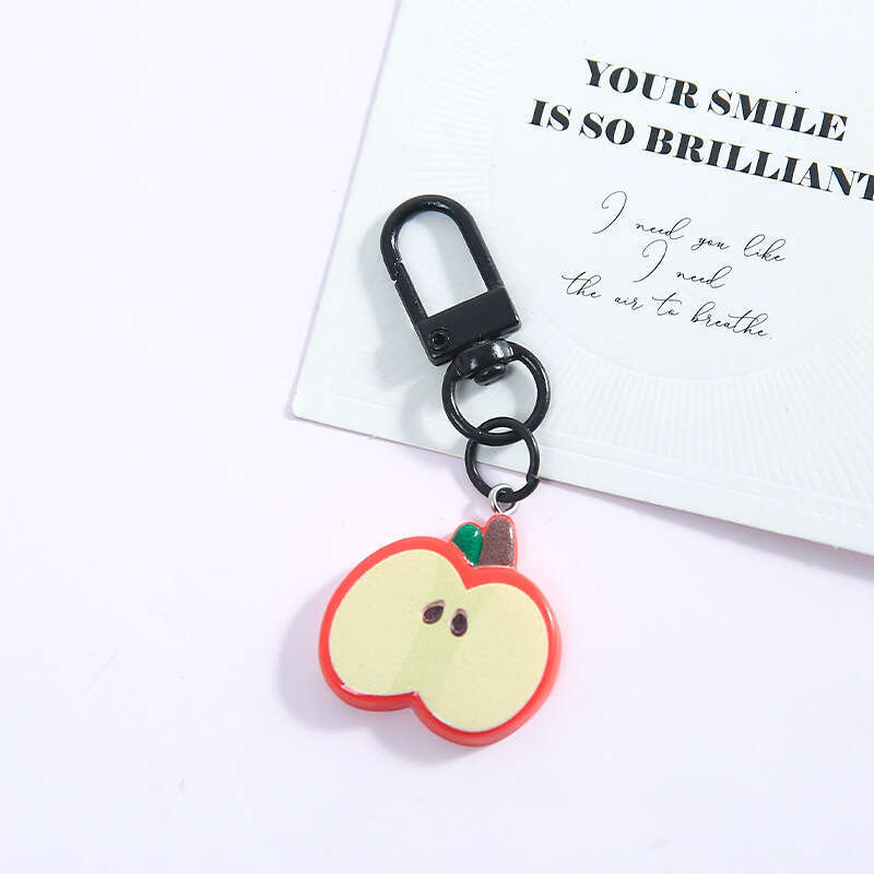 Creative Cute Sliced Apple Cartoon Fun Food Keychain Ring for Men and Women Bag Accessories Pendant Material Wholesale S260126