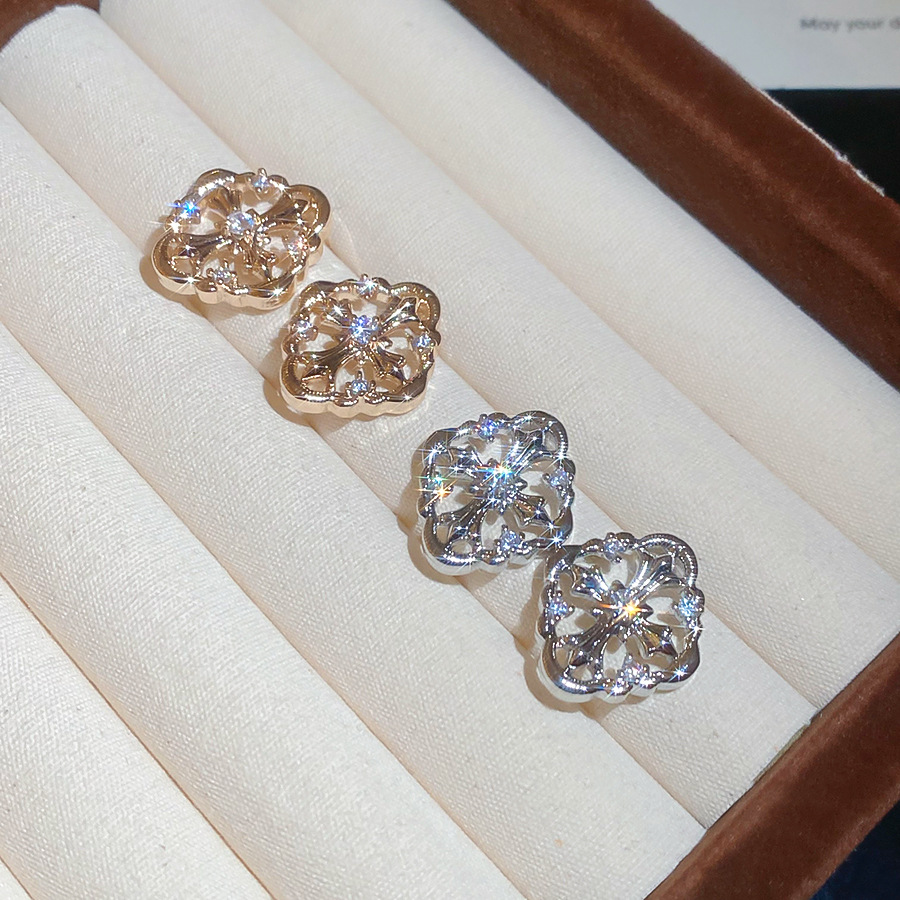 Silver Needle Zircon Rhombus Cross Personality Fashion Niche Daily Light Luxury High-end Earrings - view 7