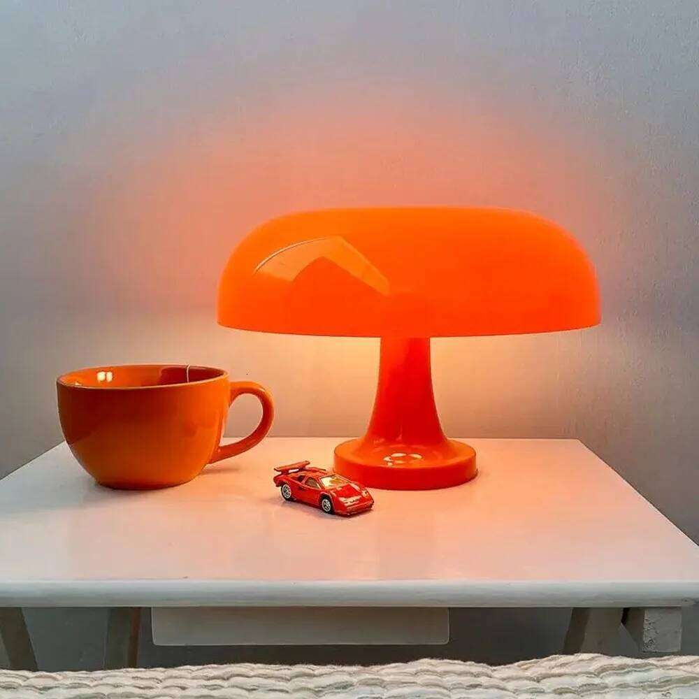 Classic Mushroom Desk Bedroom Bedside Danish Orange Decorative Modern Bauhaus Art Table Lamp Z260127