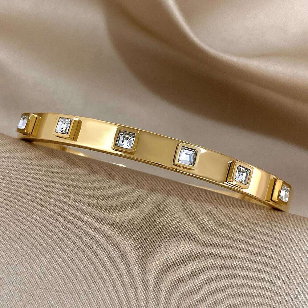 Fashion Square Zircon Cuff Bracelets Bangles for Women Glossy Smooth Gold Plated Stainless Steel Stackable Wristband Jewelry XJ260127