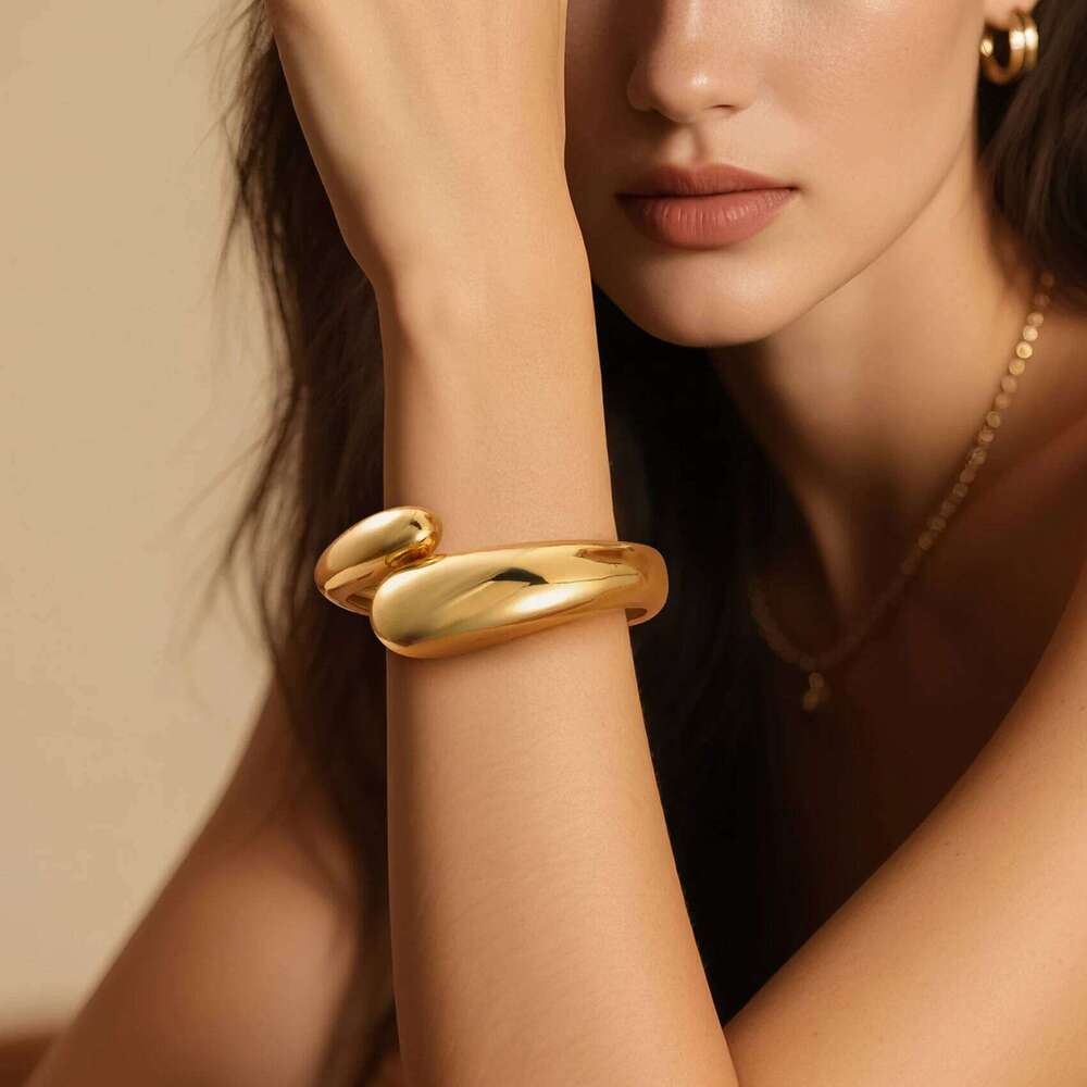 FTCY Chunky Bangles for Women Gold Color Charm Waterdrop Spiral Oval Bangle Bracelets Trendy Elegant Jewelry Gift XJ260127