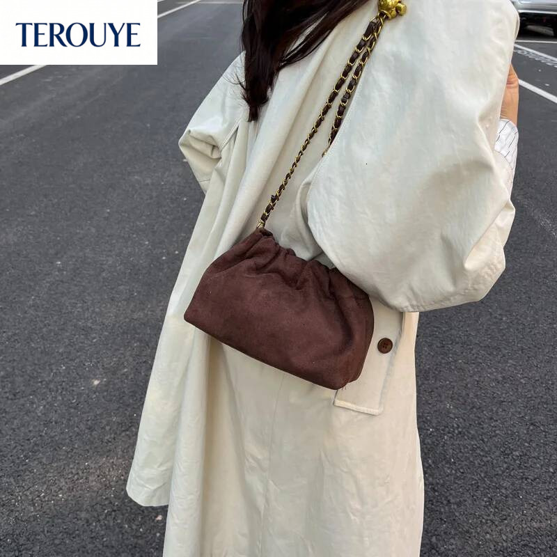 TEROUYE Retro suede bucket bag autumn and winter new Korean style elegant luxury armpit bag fashionable versatile women's shoulder bag