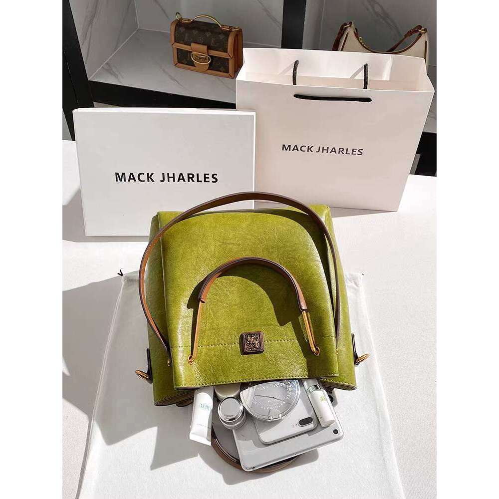 MACK JHARLES retro Large Capacity Commuting Bucket Women's 2025 Autumn New High-end Tote Bag