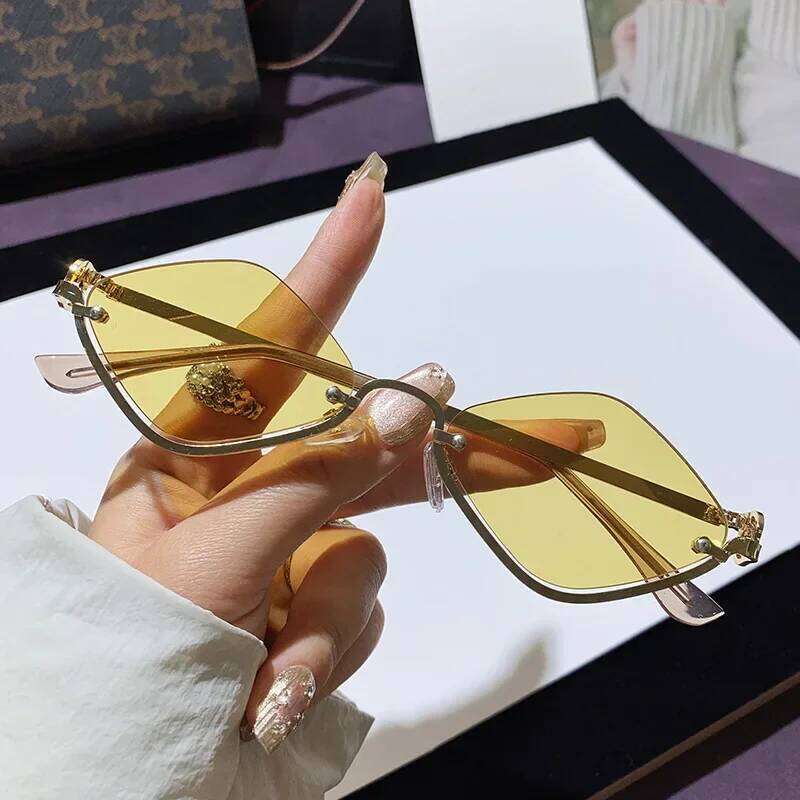 Metal Women Simple Trend Men 2025 New Half Diamond Shaped Dopamine Small Frame Outdoor Sunglasses Z260127