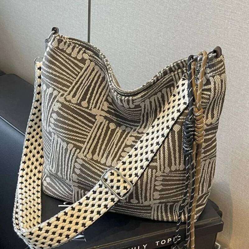 1pcs Korean Style Large Canvas Crossbody Women, Wide Strap Spacious Tote, Chic Autumn Winter Shoulder Bag