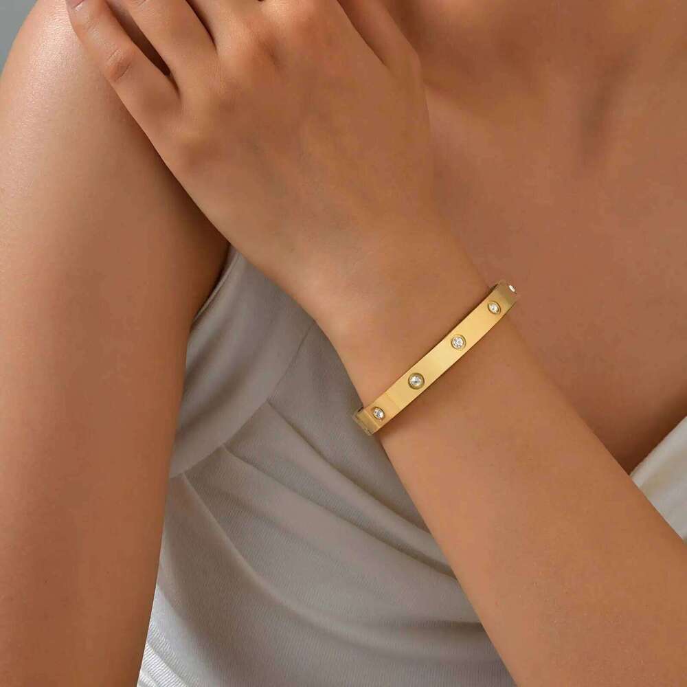 Luxury Stainless Steel Bracelet for Women, Gold Plated Cubic Zircon Bangle Bracelet, High Quality Waterproof Jewelry Gift XJ260127