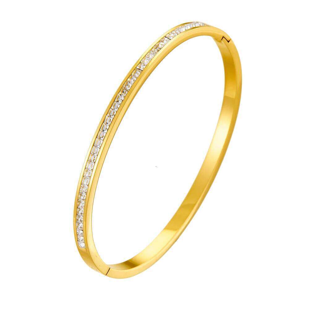 High-End Titanium Steel Bracelet for Girls Niche Non-Fading Design with Diamonds Exquisite Elegant In-Style Fashion Jewelry XJ260127