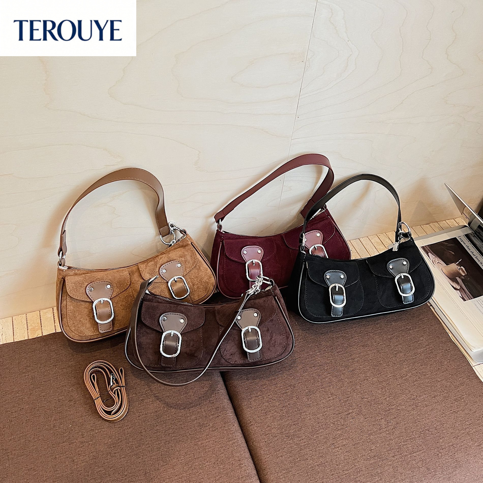 TEROUYE Autumn/Winter New French Style Retro Light bag Luxury Fashion Personality Versatile Trendy Style Women's Underarm Bag bag