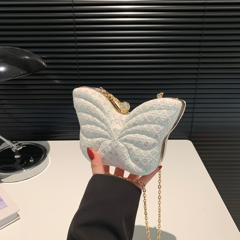 Women chain Butterfly Shape Shoulder Bag Fashion Embroidered Thread Single Shoulder Underarm Bag 240812