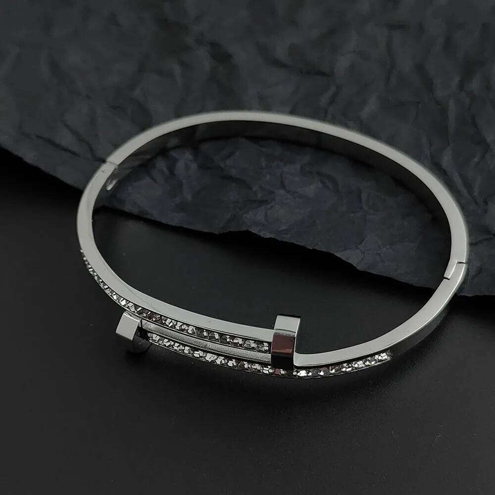 New style baby's breath nail zircon stainless steel gold-plated bracelet, high quality waterproof silver bracelet for girls XJ260127