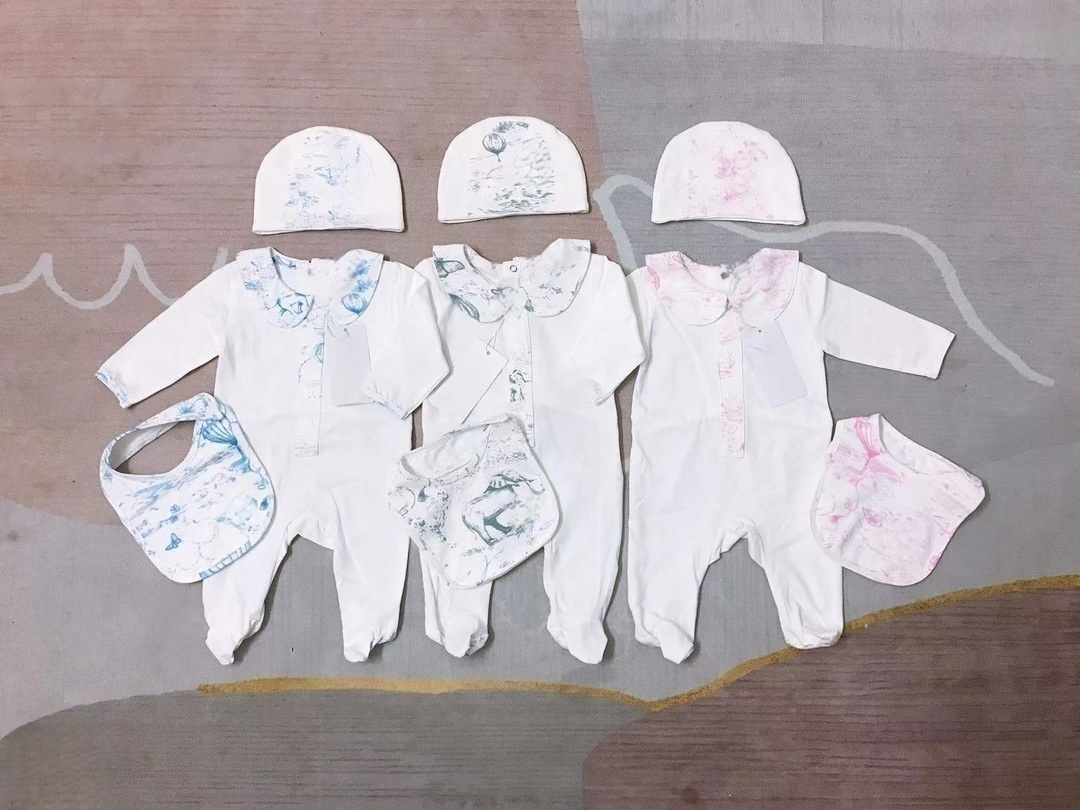 Designer Infant animal printed rompers Fashion Newborn letter embroidery long sleeve jumpsuits hat bibs 3pcs Luxury babies climb clothes newborn clothing SA9909