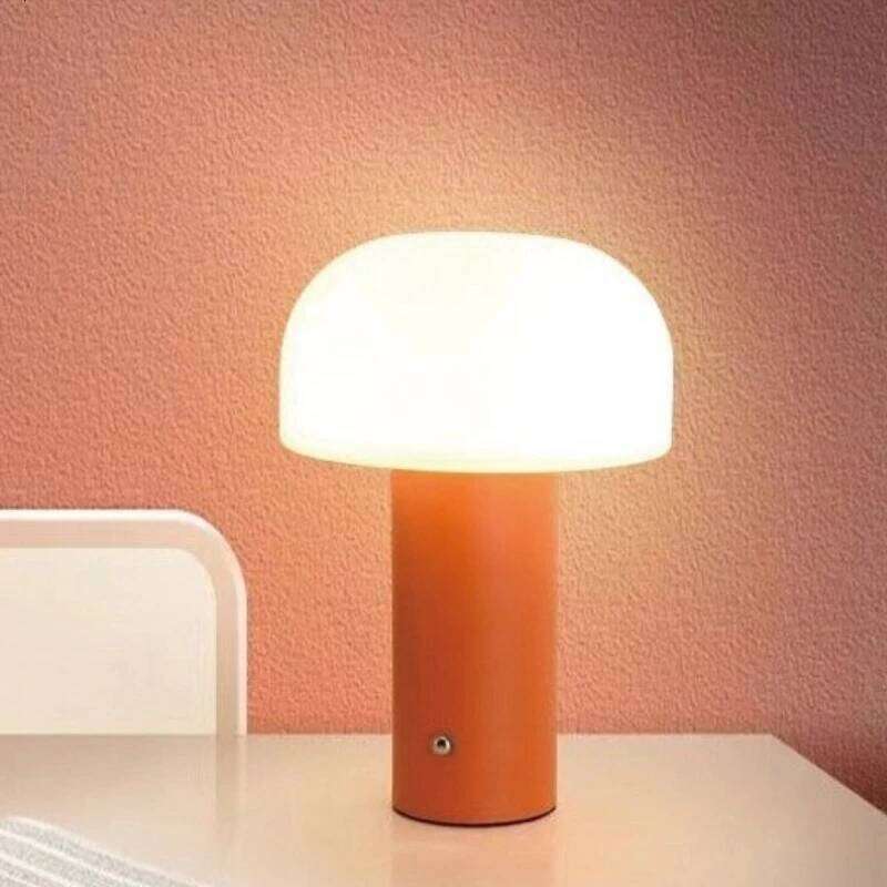 Mushroom Nordic Bedside Night Light Charging Table Lamp 3-colors Dimming Romantic Lighting for Bedroom Bar Restaurant Z260127