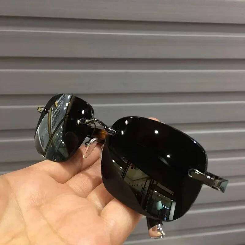 High Definition UV400 Punk Sunglasses Fashion Gradient Frameless Eyewear Rectangle Sun Glasses for Women & Men Z260127