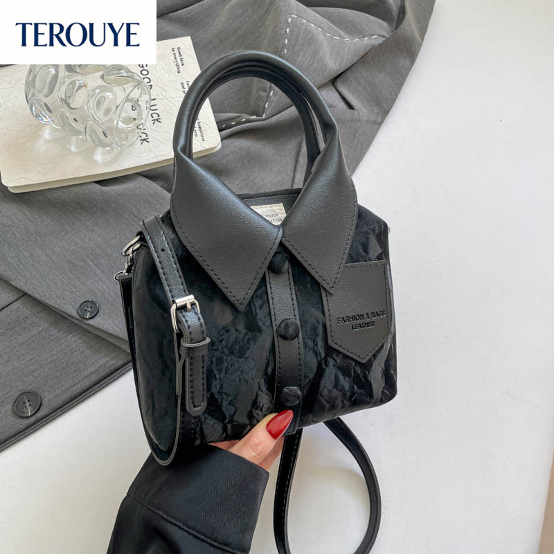 TEROUYE Korean style niche personalized design women's handbag autumn and winter new fashion casual shirt bag simple fashion handbag luxury