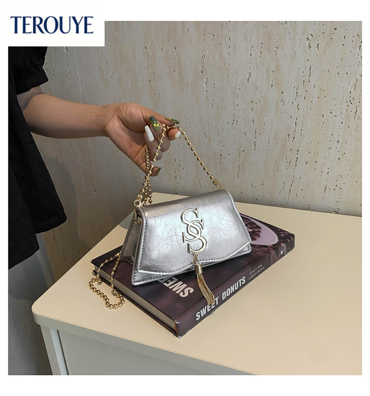 TEROUYE Minimalist letter personalized design shoulder bag autumn and winter new fashion trend style casual retro women's armpit bag luxury