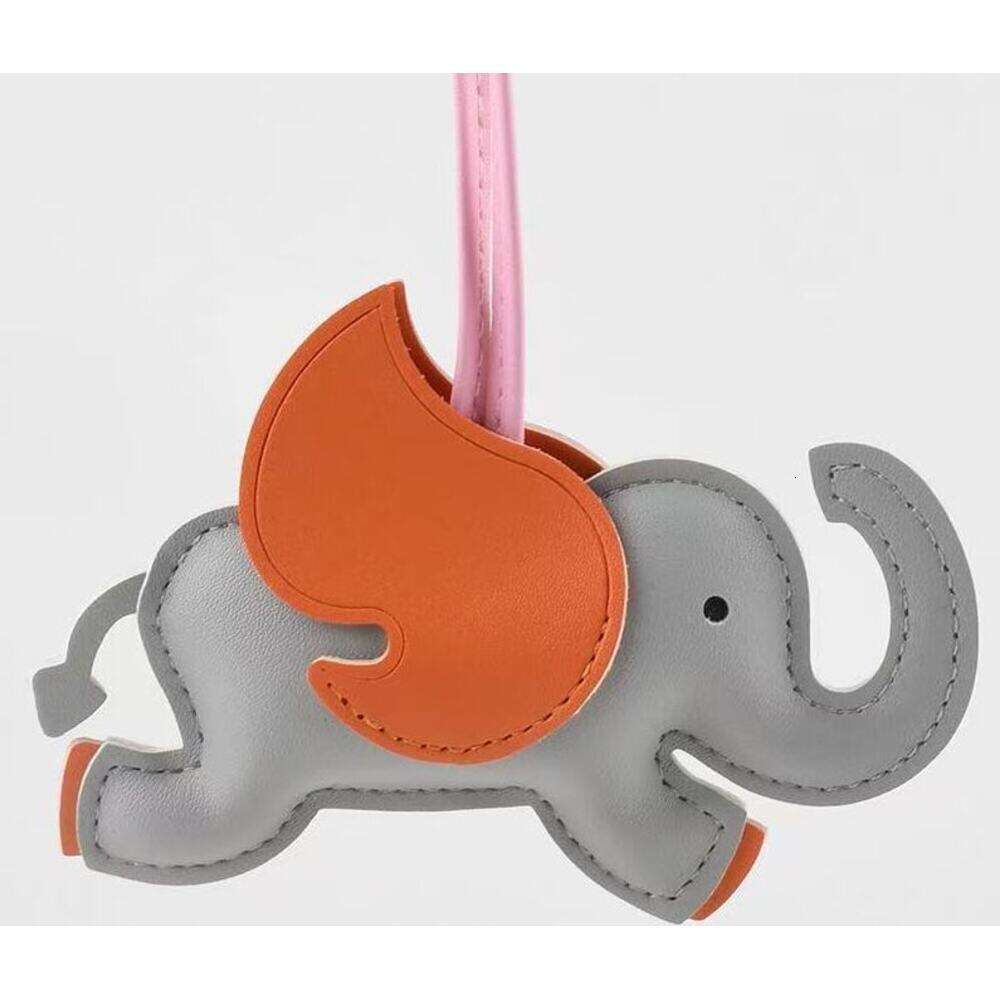 In Stock Dumbo Keychain Bag Decoration 4inch PU Leather Pendant Multiple Colors Available Wholesale S260126