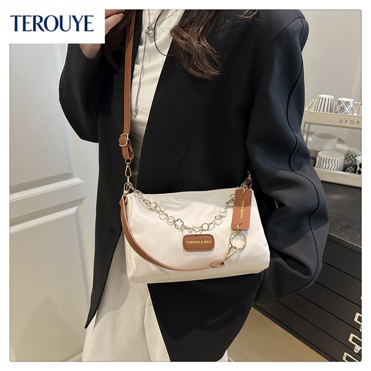 TEROUYE Autumn and winter new fashion trend women's shoulder bag, Korean style niche chain handbag, retro elegant style luxury