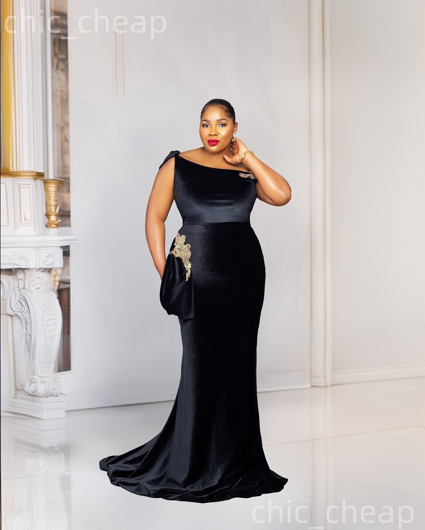 2026 Plus Size Black Mermaid Mother Of Bride Dresses Velvet Applique One Shoulder Evening Party Mama's Dress Vintage 50's Birthday Wedding G