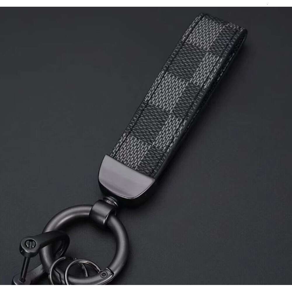 Retro Matte Leather Car Xiaohongshu Expert Personalized Couple Keychain Factory S260126