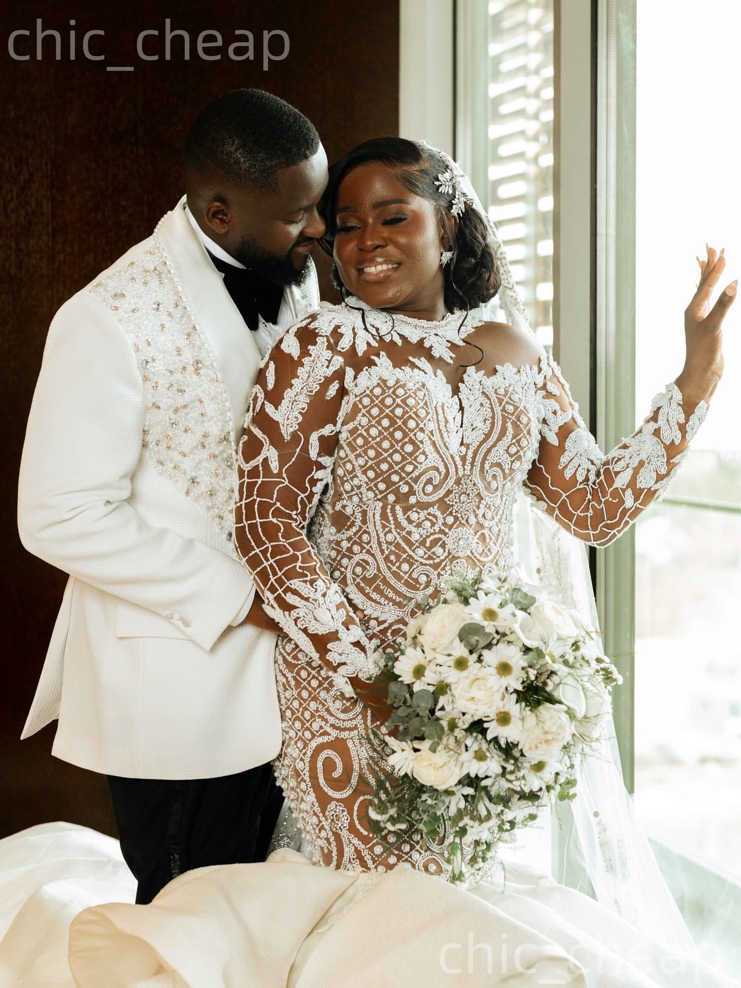 African Aso Ebi 2026 Ivory Mermaid Wedding Dress Illusion Beaded Crystals Sheer Neck Sequined Tiers Sparkly Gorgeous Bridal Gowns Dresses ZJ230