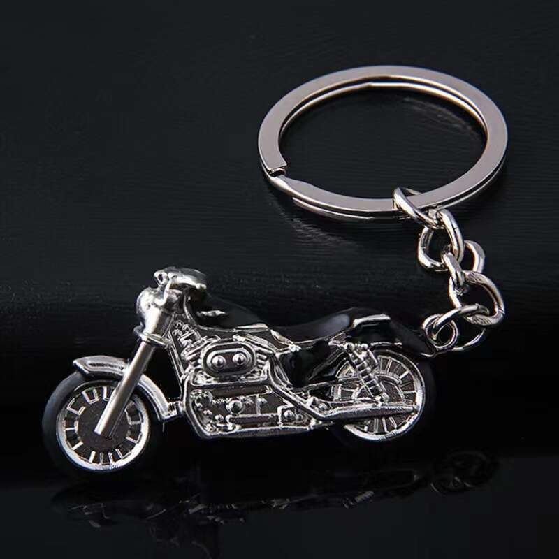 Personalized Creative Harley Motorcycle Enthusiast Keychain S260126