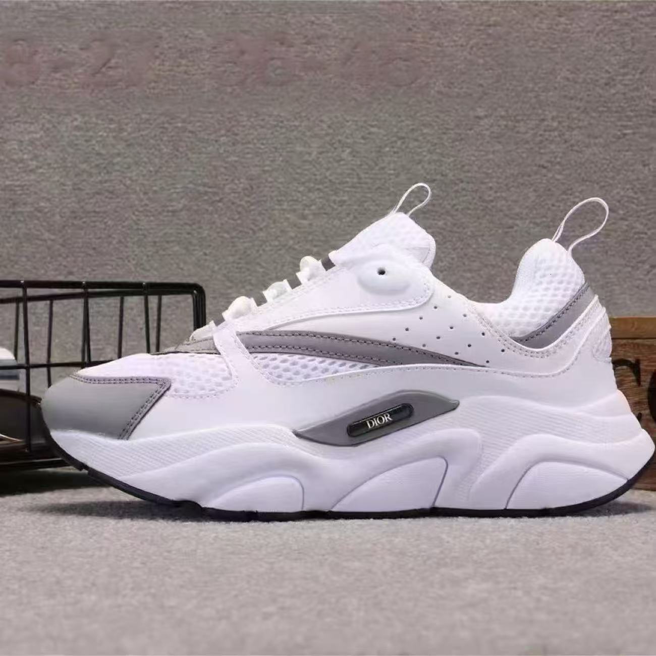 DesignerRunning Shoes Leather Sneakers Triple Black Red White Blue Pale Pink Light Grey Gum Cream Reflective Outdoor Platform