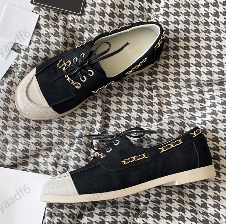 2026 Spring Designer Casual Shoes Loafers Low Heel Fashion Leather Suede Luxury Cookie Shoes C Letter Chain Design