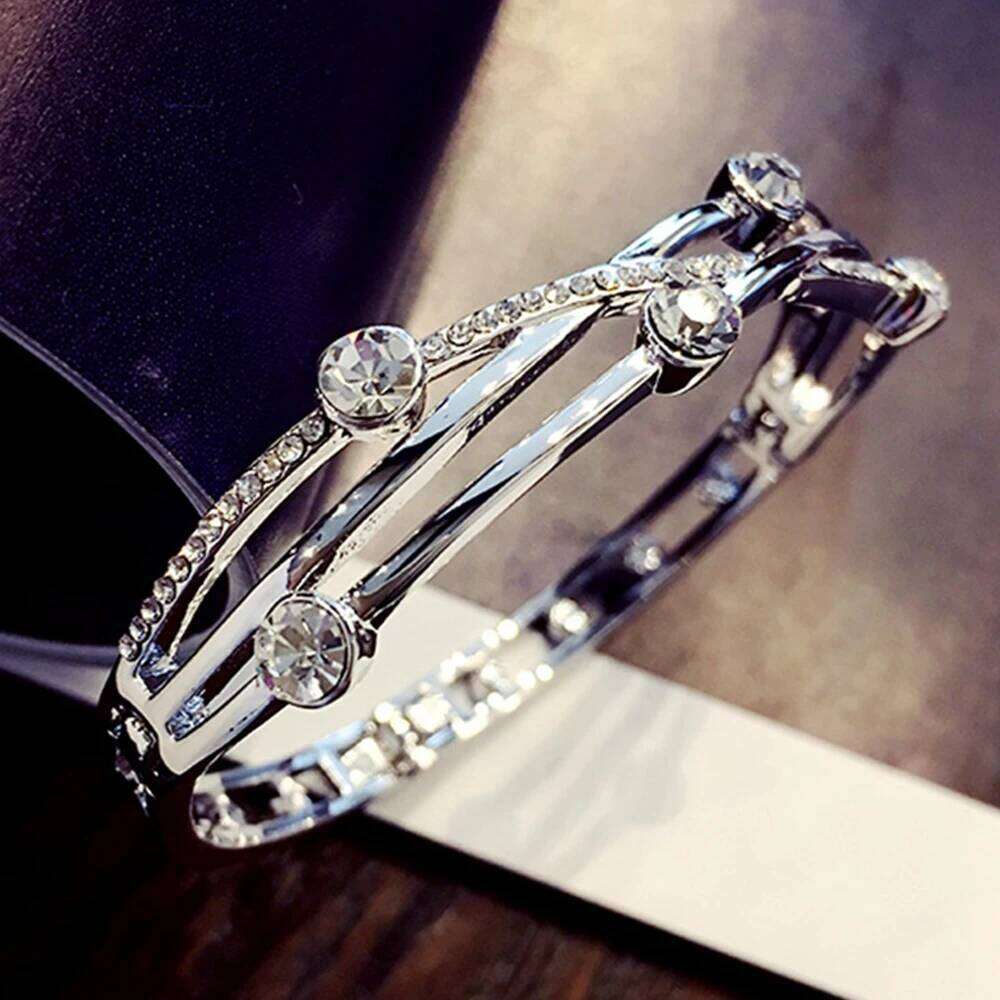 Hot Selling 18K gold-plated titanium steel full diamond bracelet super flash High Quality Bracelet For Women Jewelry XJ260127