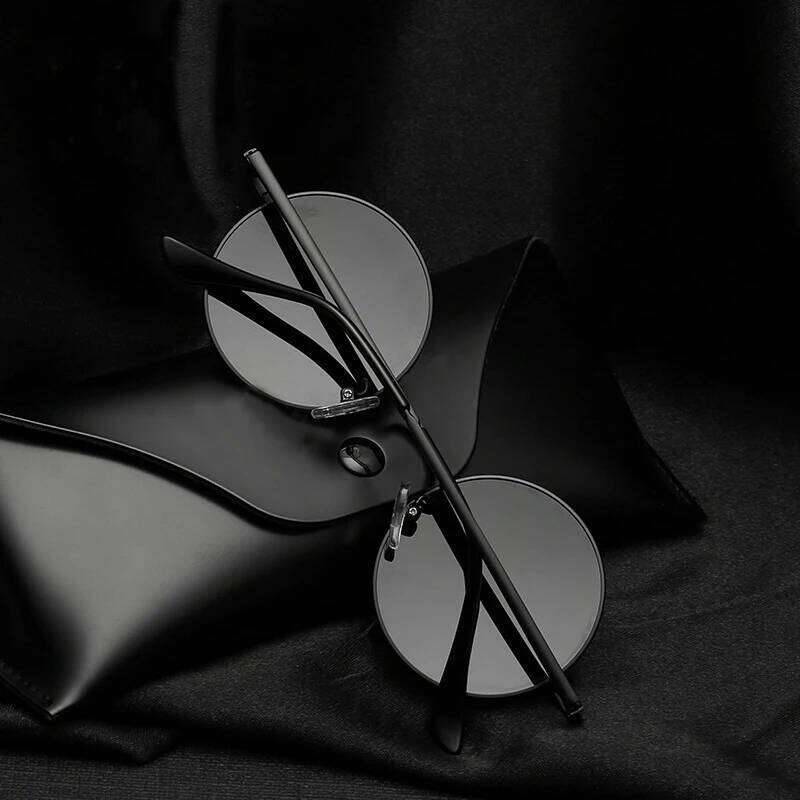 RUOBO Retro Polarized Round Metal Frame Sunglasses Eyewear For Men and Women Driving Fishing Brand Sun Glasses UV400 Z260127