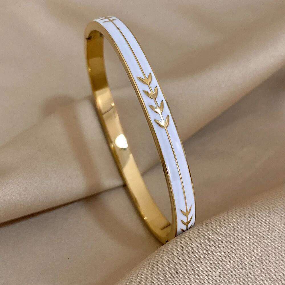 Fashion Enamel Painted Leaf Stainless Steel Bangle Women Vintage Wheat Arrow Ornament Cuff Bracelets Waterproof Golden Wristband XJ260127