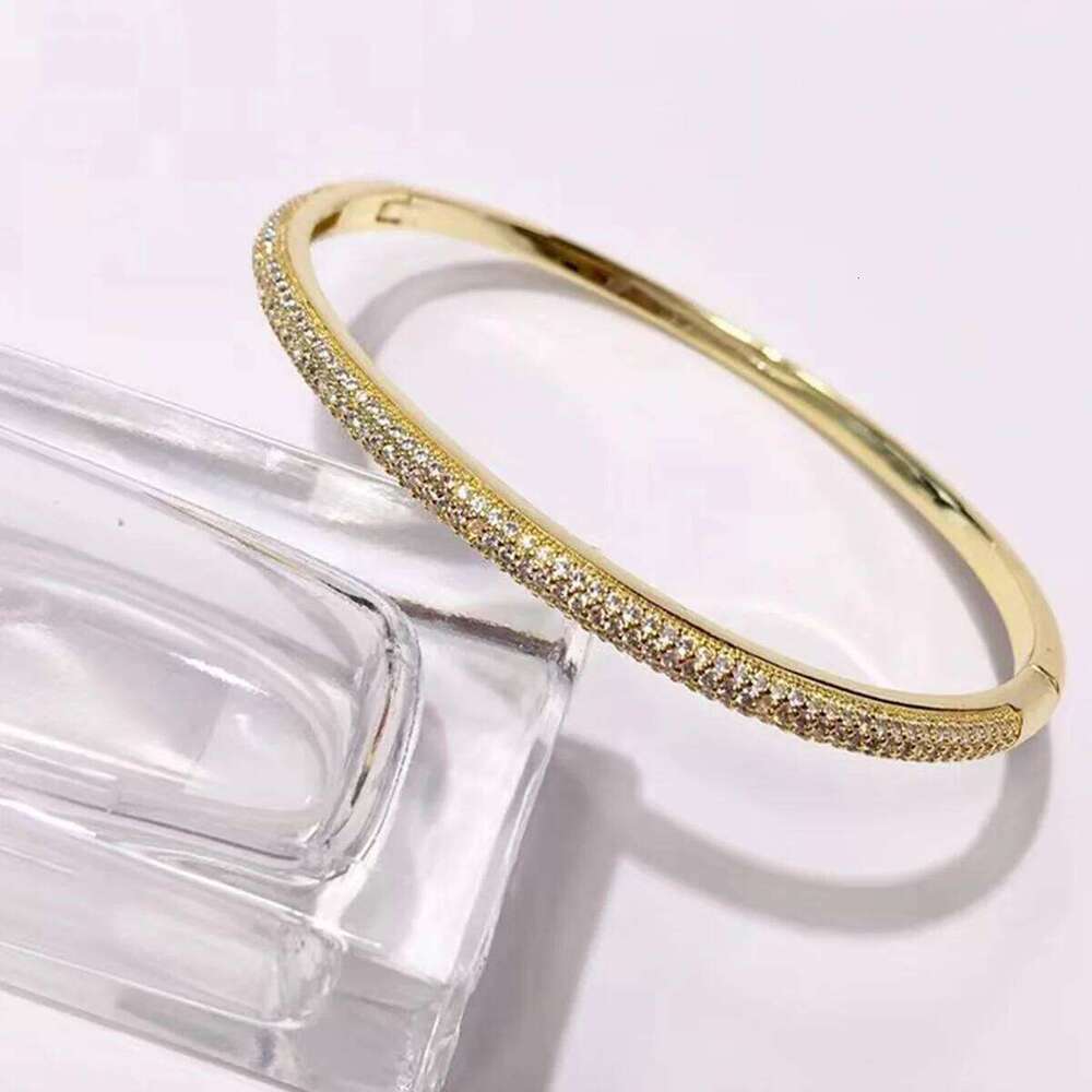 Micro Inlaid Charm Bracelet for Women, Handicraft, High Grade Feeling, Full Zircon Circle, Exquisite Light Luxury, New XJ260127