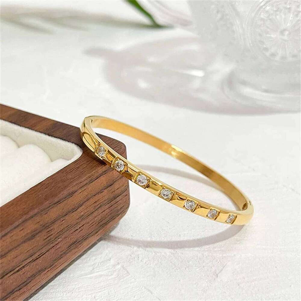 Pc 18K Zircon 1 Gold 10 Steel Cubic Stainless Personality Plated Bracelet for Women Waterproof Fashion Jewelry Gift XJ260127