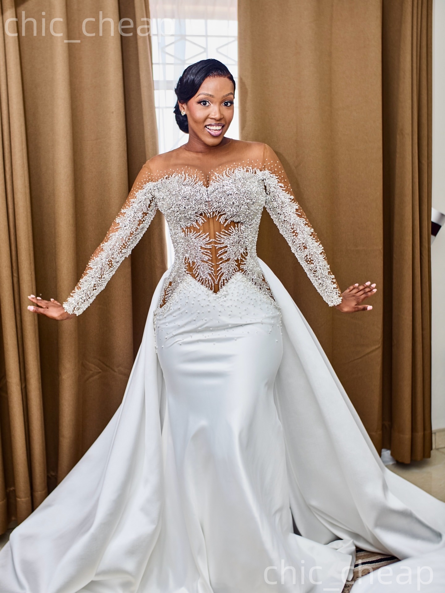 African Aso Ebi 2026 White Mermaid Wedding Dress Beaded Appliques Illusion Sheer Neck Satin Detachable Train Vintage Bridal Gowns Dresses ZJ234
