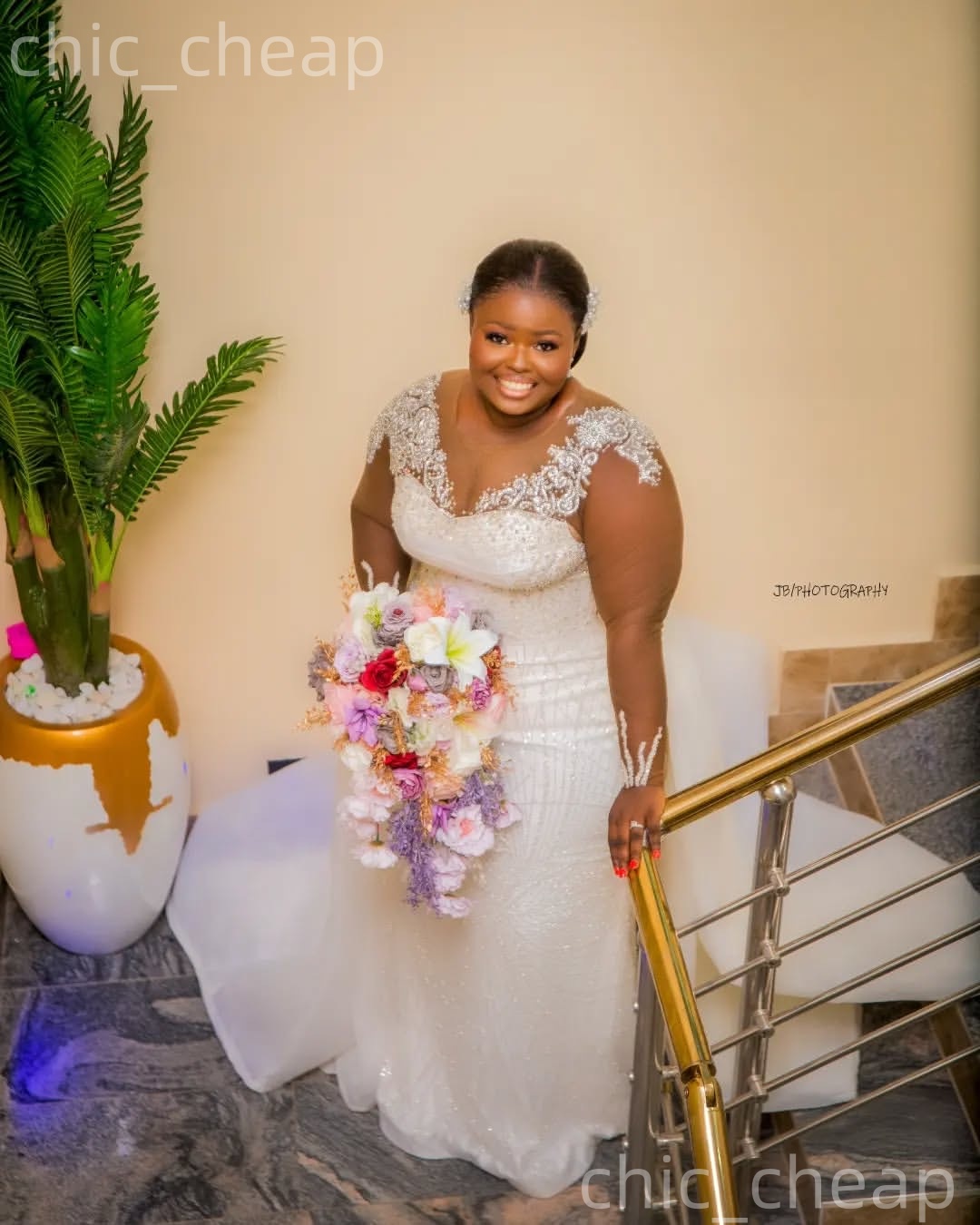 African Aso Ebi 2026 Ivory Mermaid Wedding Dress Appliques Beaded Sheer Neck Long Sleeves Detachable Train Vintage Bridal Gowns Dresses ZJ2371