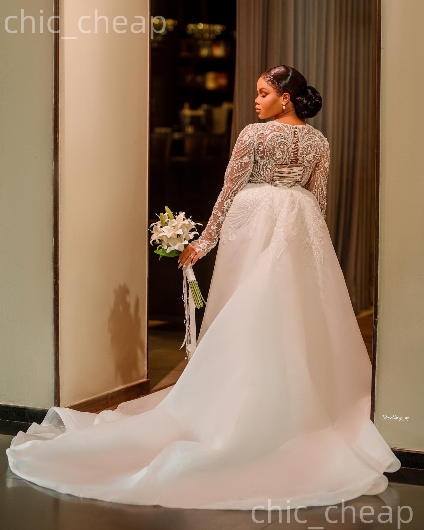 African Aso Ebi 2026 Ivory Sheath Wedding Dress Illusion Sheer Neck Full Sleeves Sequined Lace Detachable Train Vintage Bridal Gowns Dresses ZJ234