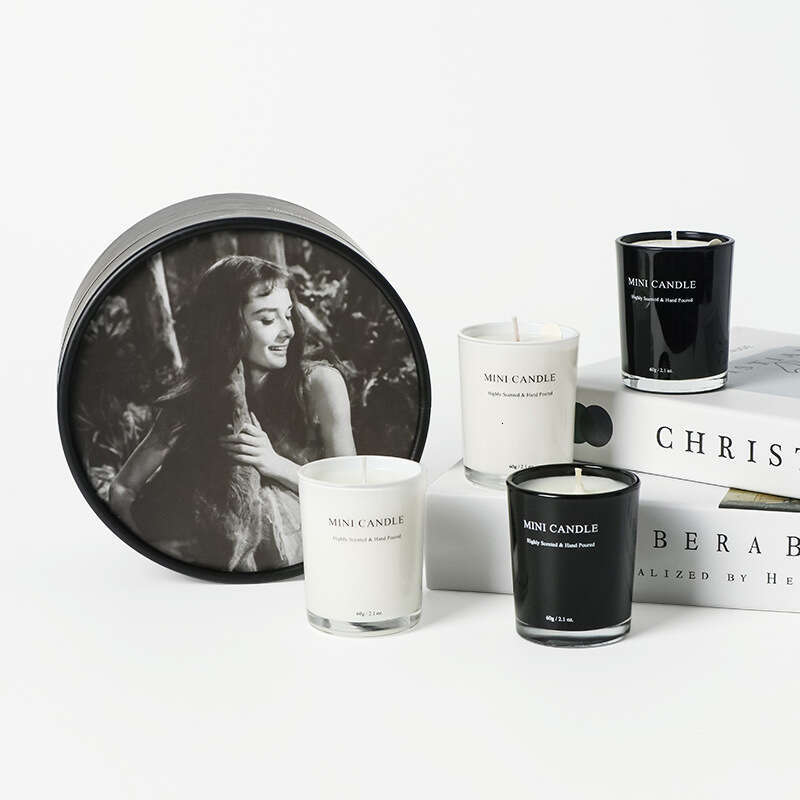 Classic Film Aromatherapy Creative Birthday Bedroom Soy Wax Smokeless Candle Gift Box Custom Processing Y260127