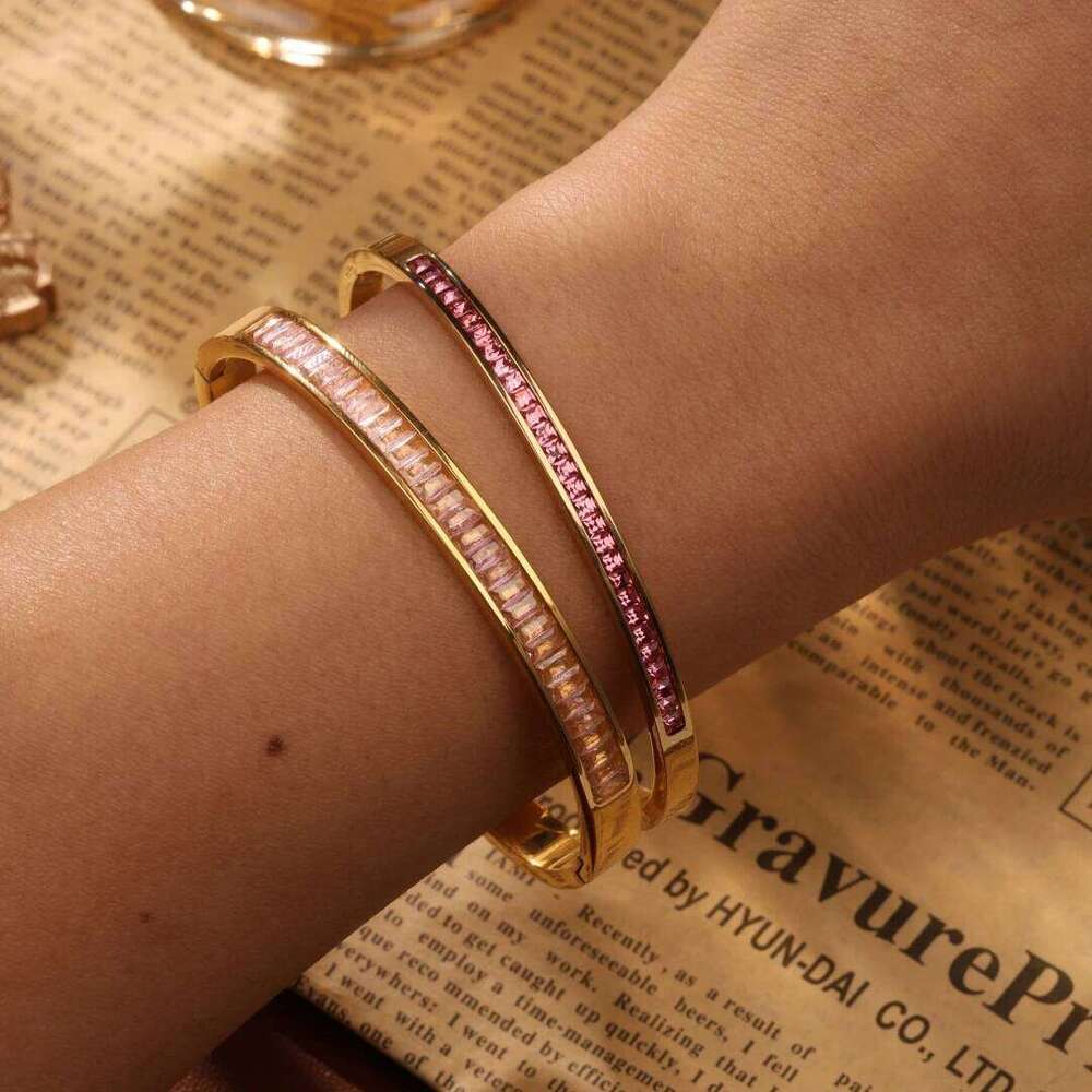 2-piece Of Stainless Steel Inlaid Powder Zirconium Set Women Men's 18k Gold Couple Holiday Gift Bracelet Jewelry XJ260127