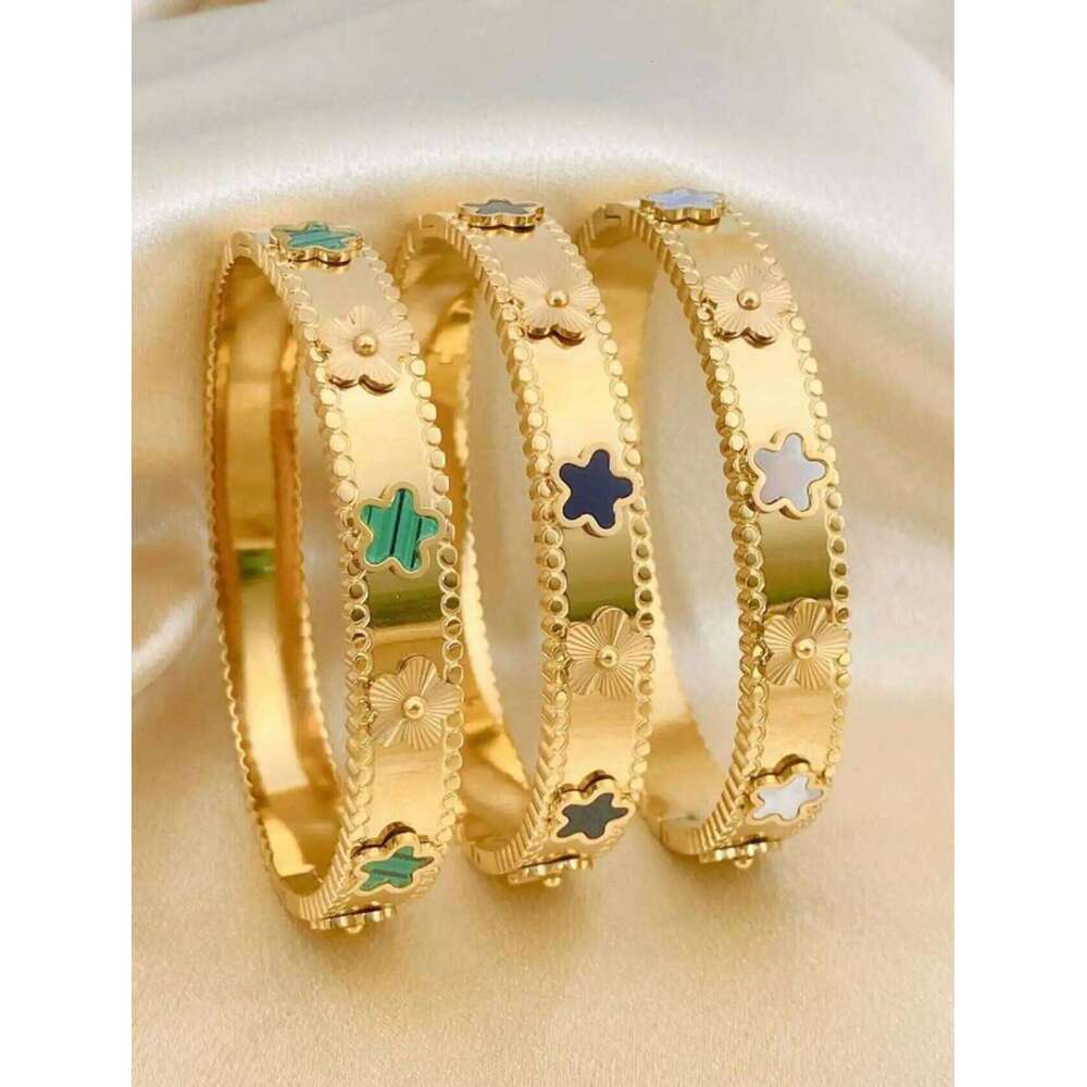 Bracelet Flower Cinquefoil Fashion Narrow Vintage Steel Style 10 Kaleidoscope Stainless for Women Hand Jewelry XJ260127