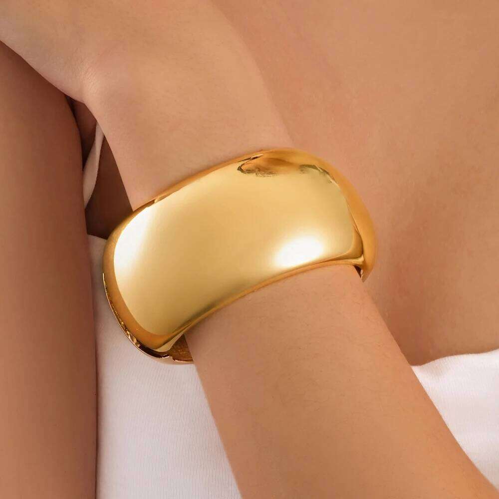 FTCY Chunky Bangles for Women Gold Color Charm Waterdrop Spiral Oval Bangle Bracelets Trendy Elegant Jewelry Gift XJ260127