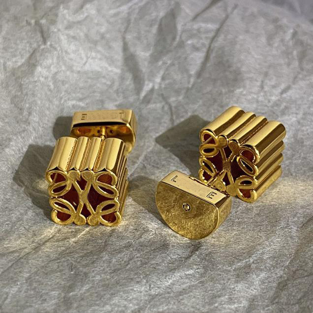 High Quality Brand Designer Geometric Gold stud Earrings plated 18K Gold luxury Earrings for Women Wedding Jewelry Chirstmas Gift