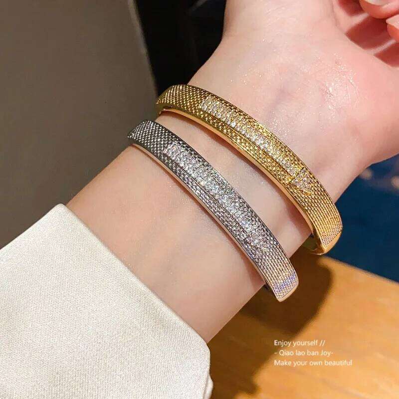 Copper Sparkly Rhinestone Bracele Colorfast Clasp Bracelets For Women Skyful Star Bracelet Light Luxury Paty Jewelry Gifts XJ260127