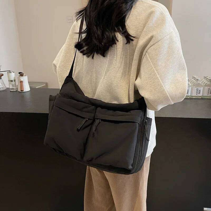 Work Style Casual Crossbody with Large Capacity Waterproof Shoulder Made of High-quality Nylon Fabric Bag for Men