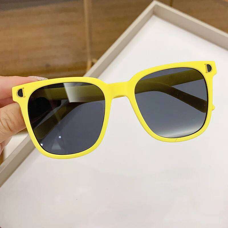 New Kids Fashion Sunglasses Square Polarized Sun Silicone Flexible Children Glasses Vintage Boys Girls Shades Eyewear Z260127