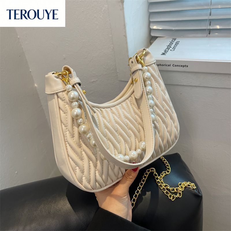 TEROUYE bag autumn and winter bag new underarm bag crossbody bag niche design light luxury elegant style French style women's underarm bag