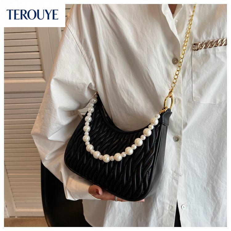 TEROUYE bag autumn and winter bag new underarm bag crossbody bag niche design light luxury elegant style French style women's underarm bag