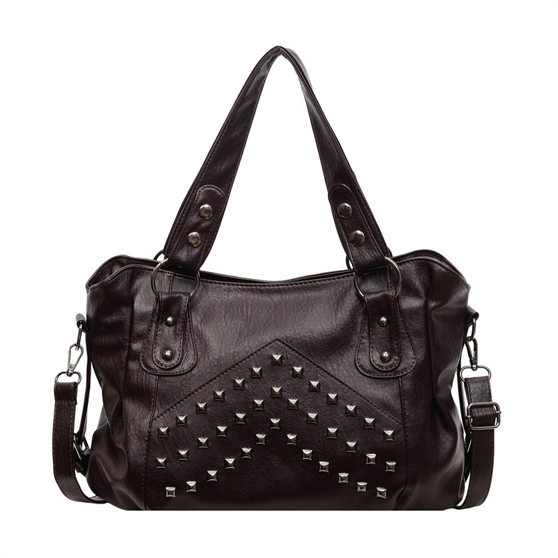 Vintage Rivet Coffee Shoulder Bags Women Y2k Grunge Large Capacity Tote Bag Female Moto Biker Messenger Bag Handbag Chic 240813